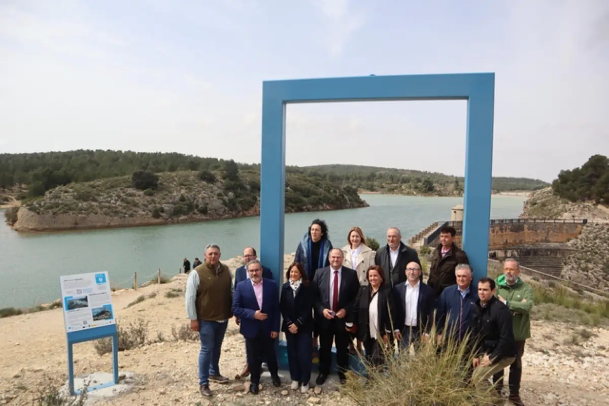 Inauguración marcos ODS Almansa